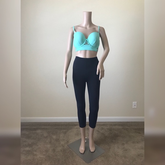 💫VS Midi Beach Bandeau Top💫 - Picture 2 of 8